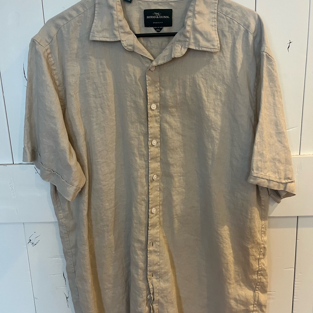 Rodd & Gunn Light Tan Casual Button Down Shirt